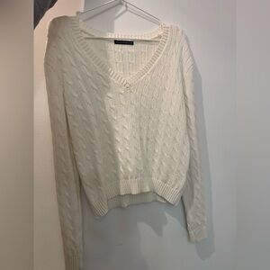 Brandy Melville Sweater Cream ONE SIZE FITS ALL